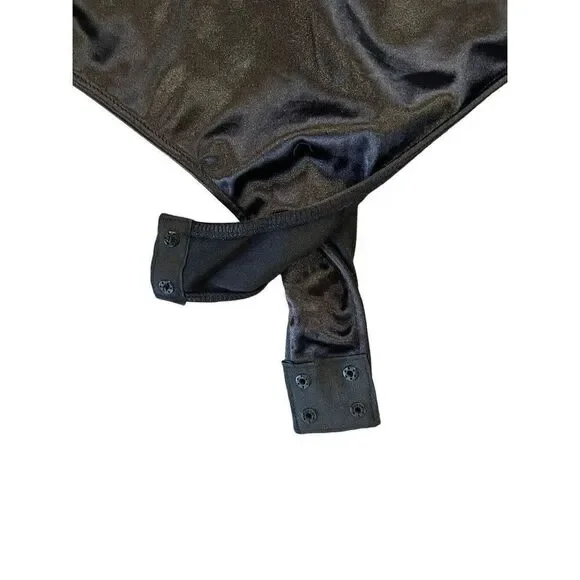 NWT Windsor Black Satin Bodysuit With Black Feather Detail Women’s L - Picture 7 of 11